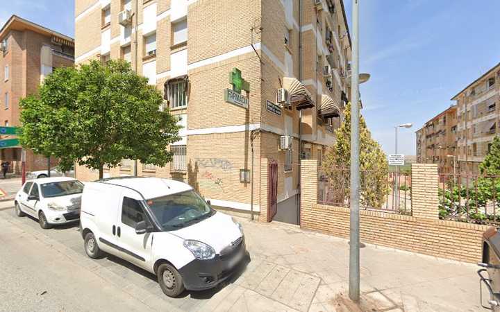 Fotografia tomada fuera de Academia Centro de estudios Carpe Diem - Centro de formación en Jaén, Jaén