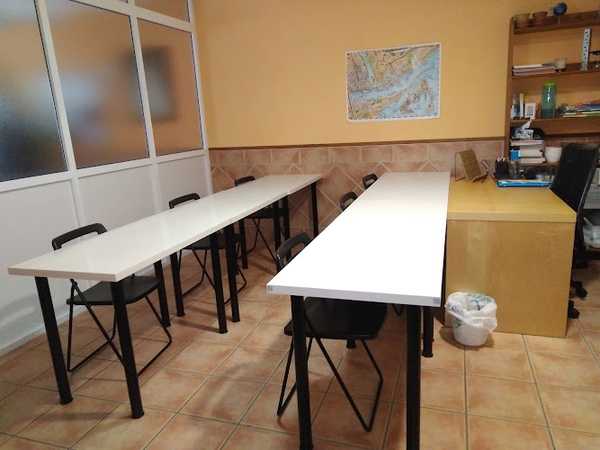 Fotografia tomada fuera de Academia Sócrates - Academia de idiomas en Huelva, Huelva