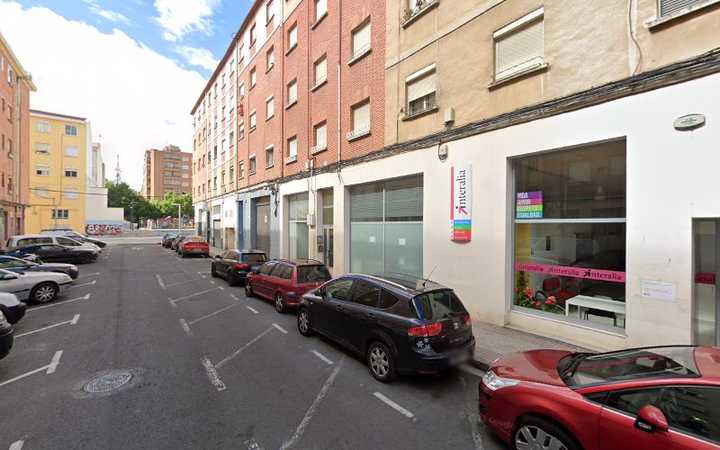 Fotografia tomada fuera de INTERALIA FORMACIÓN - Centro de formación en Logroño, La Rioja