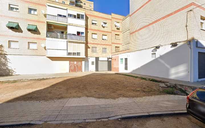 Fotografia tomada fuera de Academia San Fernando - Servicio de clases particulares en Badajoz, Badajoz