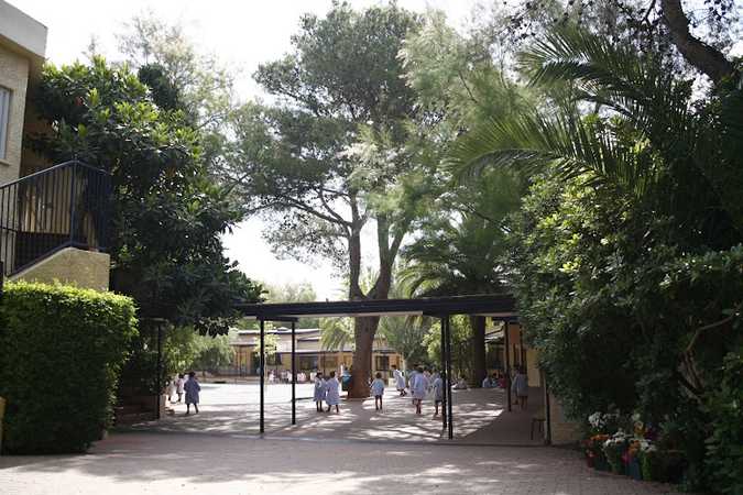 Fotografia tomada fuera de Edelweiss School - Colegio bilingüe en Campolivar, Valencia