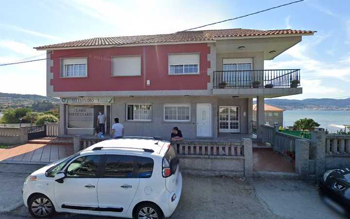Fotografia tomada fuera de CLASES PARTICULARES YO ESTUDIO - Escuela en Casalvito, Pontevedra