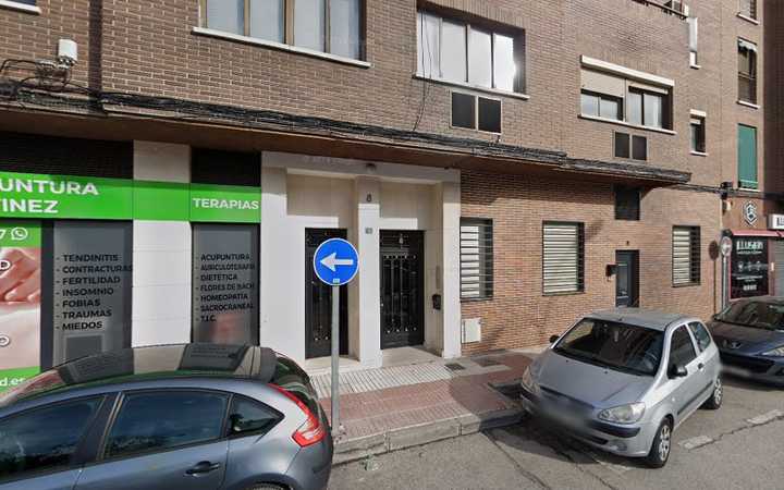 Fotografia tomada fuera de US English Centro de Estudios - Academia de idiomas en Fuenlabrada, Madrid