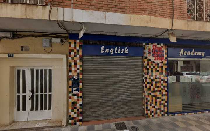 Fotografia tomada fuera de Step by step - Academia de inglés en Albacete, Albacete