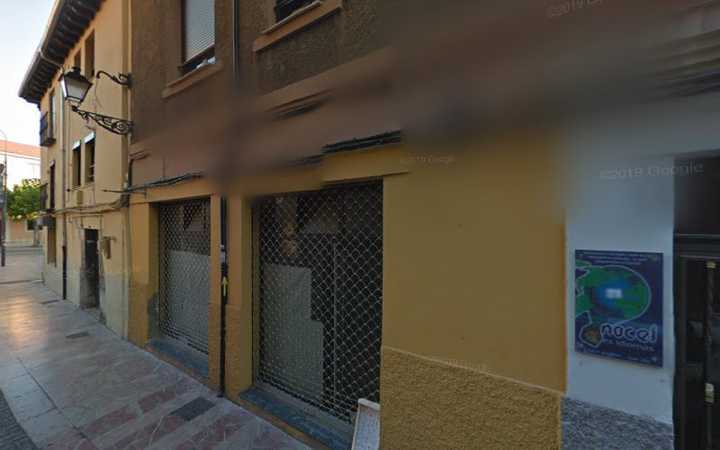 Fotografia tomada fuera de Nacel España Idiomas San Isidoro - Academia de idiomas en León, León