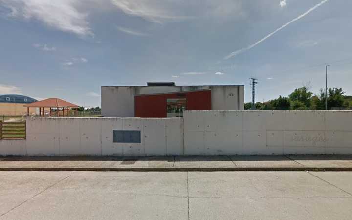 Fotografia tomada fuera de Guardería de Sariegos - Guardería en ES, León