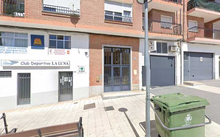 Fotografia tomada fuera de La Luna - Escuela deportiva en Béjar, Salamanca
