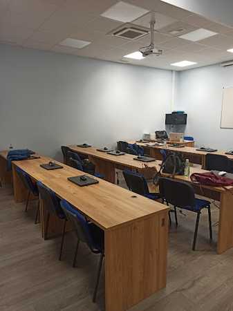 Fotografia tomada fuera de GRUPO atu Alicante - Centro de formación en Alicante, Alicante