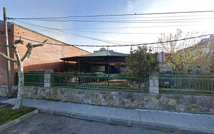 Fotografia tomada fuera de Arkeidia - Centro educativo en El Molar, Madrid