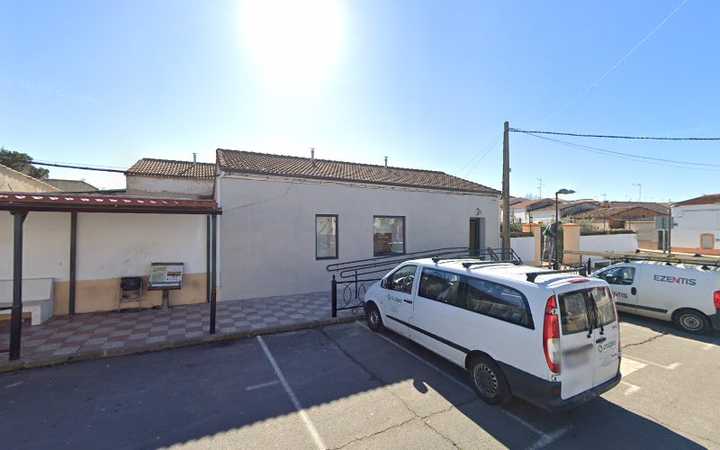 Fotografia tomada fuera de CEIP Enrique Tierno Galván Obando - Centro de educación preescolar en Obando, Badajoz