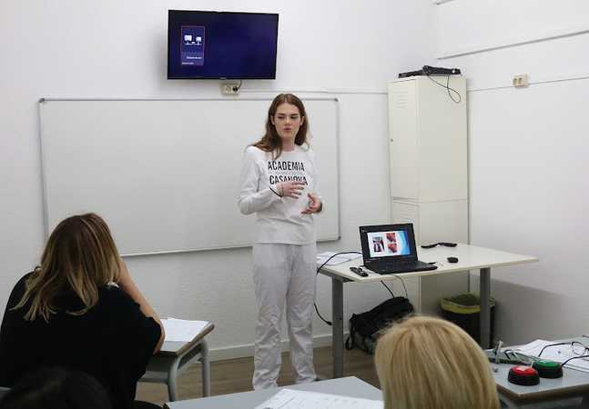 C&C ACADEMIA CASANOVA (BELLATERRA). Academia de Peluquería, Barbería y Estética. - Escuela de peluquería en Cerdanyola del Vallès, Barcelona