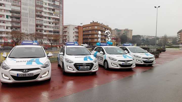 Fotografia tomada fuera de Autoescuela Santos - Autoescuela en Cerdanyola del Vallès, Barcelona