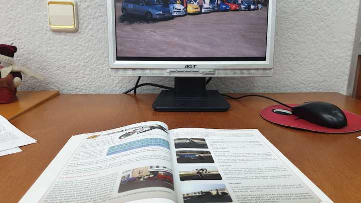 Fotografia tomada fuera de Autoescuela Cordellas - Autoescola en Cerdanyola del Vallès, Barcelona