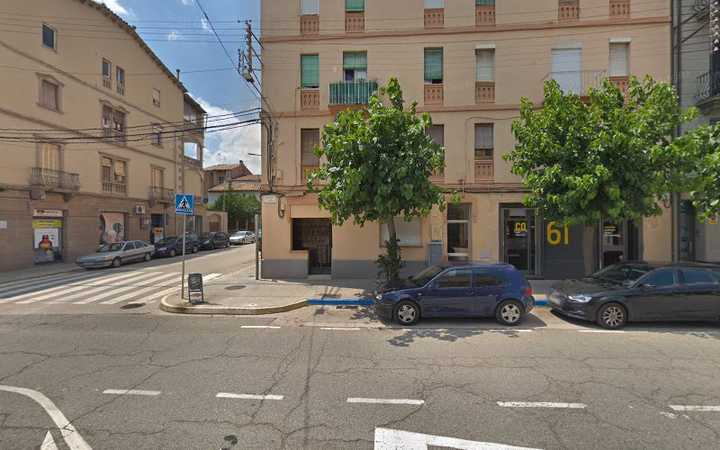 Fotografia tomada fuera de Kangaroo - Academia de idiomas en Navàs, Barcelona