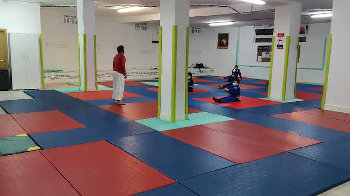 Fotografia tomada fuera de Judoescuela Cartes - Club de judo en Cartes, Cantabria