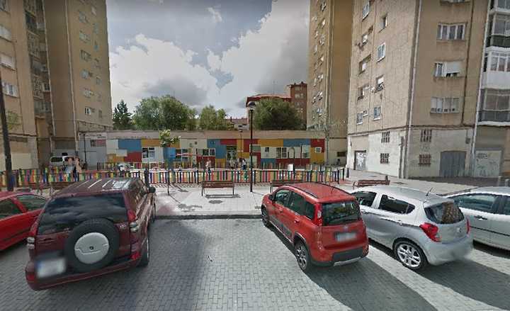 Fotografia tomada fuera de Escuela Infantil Bilingüe Las Torres - Guardería en Burgos, Burgos
