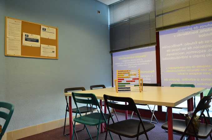 Fotografia tomada fuera de Personaliza: Psicólogos y Academias de refuerzo escolar. - Psicólogo en Getafe, Madrid