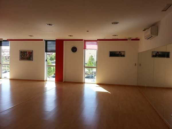 Fotografia tomada fuera de Paracuellos Dance Studio - Academia de baile en Paracuellos de Jarama, Madrid
