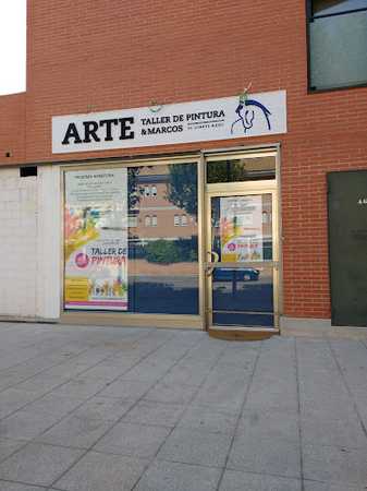 Fotografia tomada fuera de ACADEMIA DE PINTURA Y DIBUJO EL JINETE AZUL, Enmarcacion y galeria de Arte - Academia de pintura en Paracuellos de Jarama, Madrid
