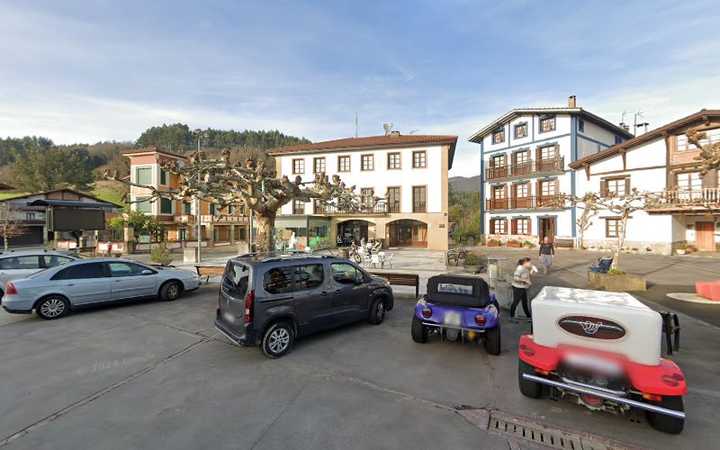 Fotografia tomada fuera de KZgunea Arrieta - Centro de formación en Arrieta, Vizcaya