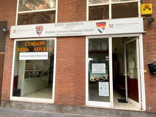 Fotografia tomada fuera de Saint Gabriel's - Escola d'idiomes en Barcelona, Barcelona