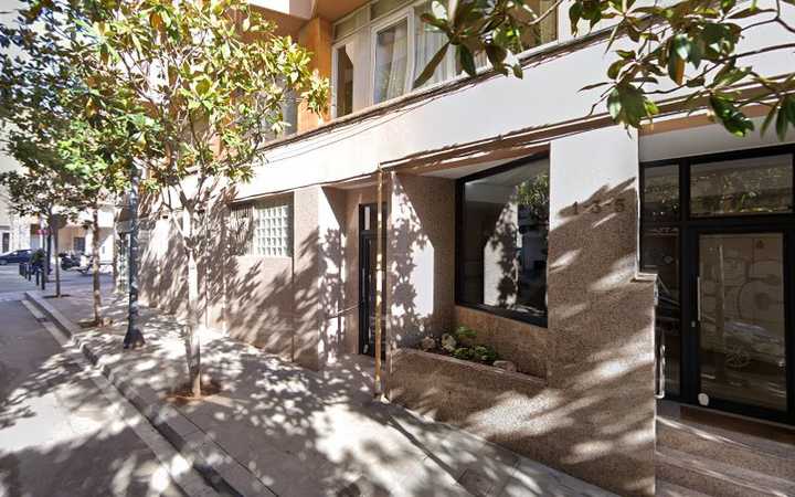 Fotografia tomada fuera de Funny Friends School - Escuela en Barcelona, Barcelona