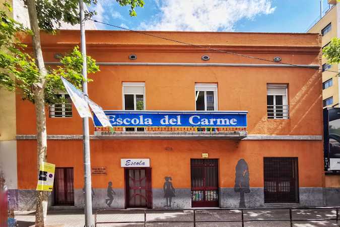 Fotografia tomada fuera de Escola del Carme - Escola en Barcelona, Barcelona