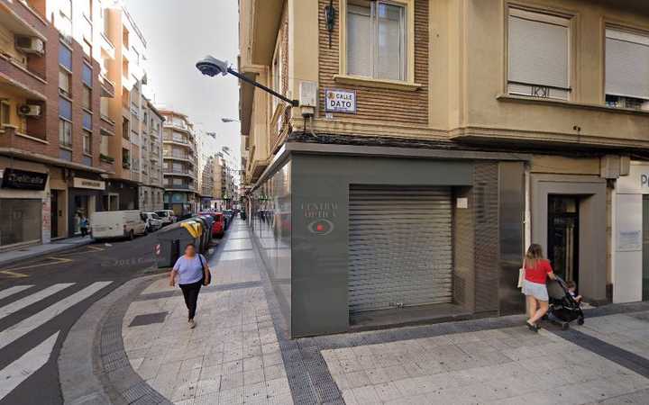 Fotografia tomada fuera de Cursos de inglés - English language school en Zaragoza, Zaragoza