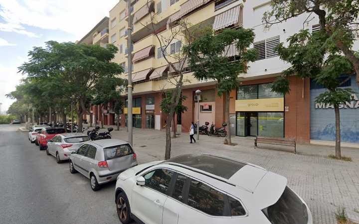 Fotografia tomada fuera de Aula Magna Satel·lit - Centro de formación profesional en Tarragona, Tarragona
