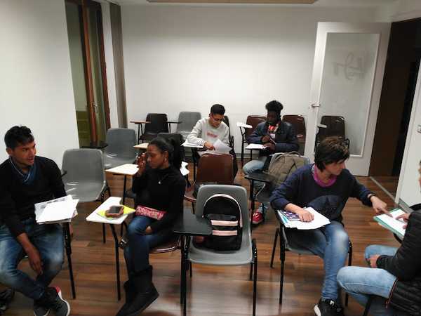 Fotografia tomada fuera de Centre de Normalització Lingüística de les Terres de l'Ebre - Escola d'idiomes en Tortosa, Tarragona