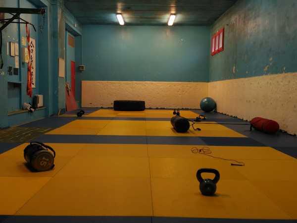 Fotografia tomada fuera de Judo Tortosa (TAC) - Escola de judo en Tortosa, Tarragona