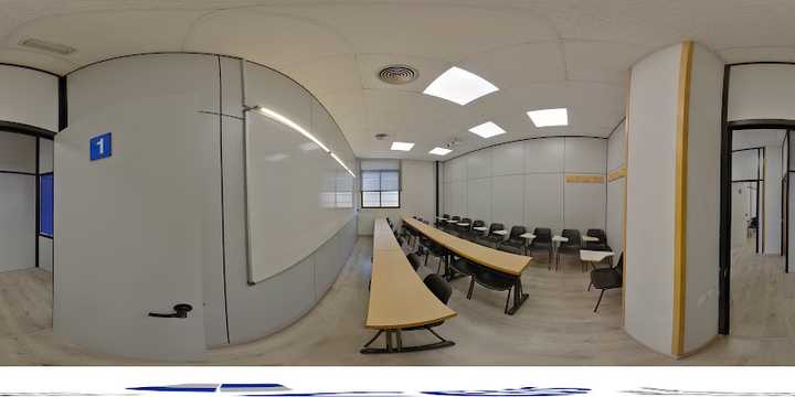 Fotografia tomada fuera de Acadèmia CEUS - UPF - GLÒRIES - Centre de formació en Barcelona, Barcelona