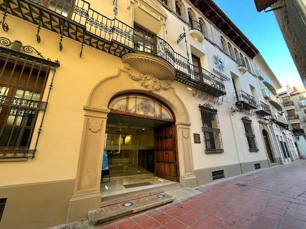 Fotografia tomada fuera de Grupo San Valero - Institución educativa en Zaragoza, Zaragoza