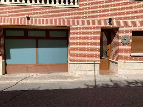 Fotografia tomada fuera de CENTRO DEPORTIVO SAN LÁZARO - Gimnasio en Tordesillas, Valladolid