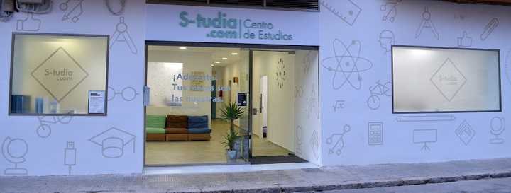 Fotografia tomada fuera de Grupo Studia | Centro de estudios y formación - Centro de formación en Alfara del Patriarca, Valencia