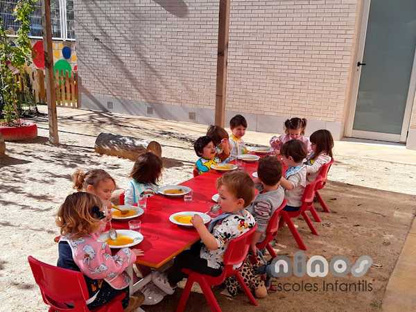Fotografia tomada fuera de Ninos Escola Infantil Municipal de La Font d'En Carròs - Llar d'infants en La Font d'En Carròs, Valencia