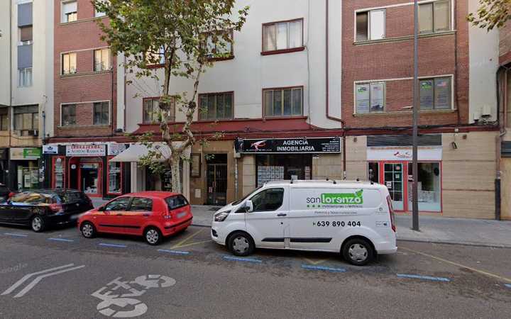 Fotografia tomada fuera de Clases Particulares Onsurbe Ciencias - Colegio privado en Zamora, Zamora